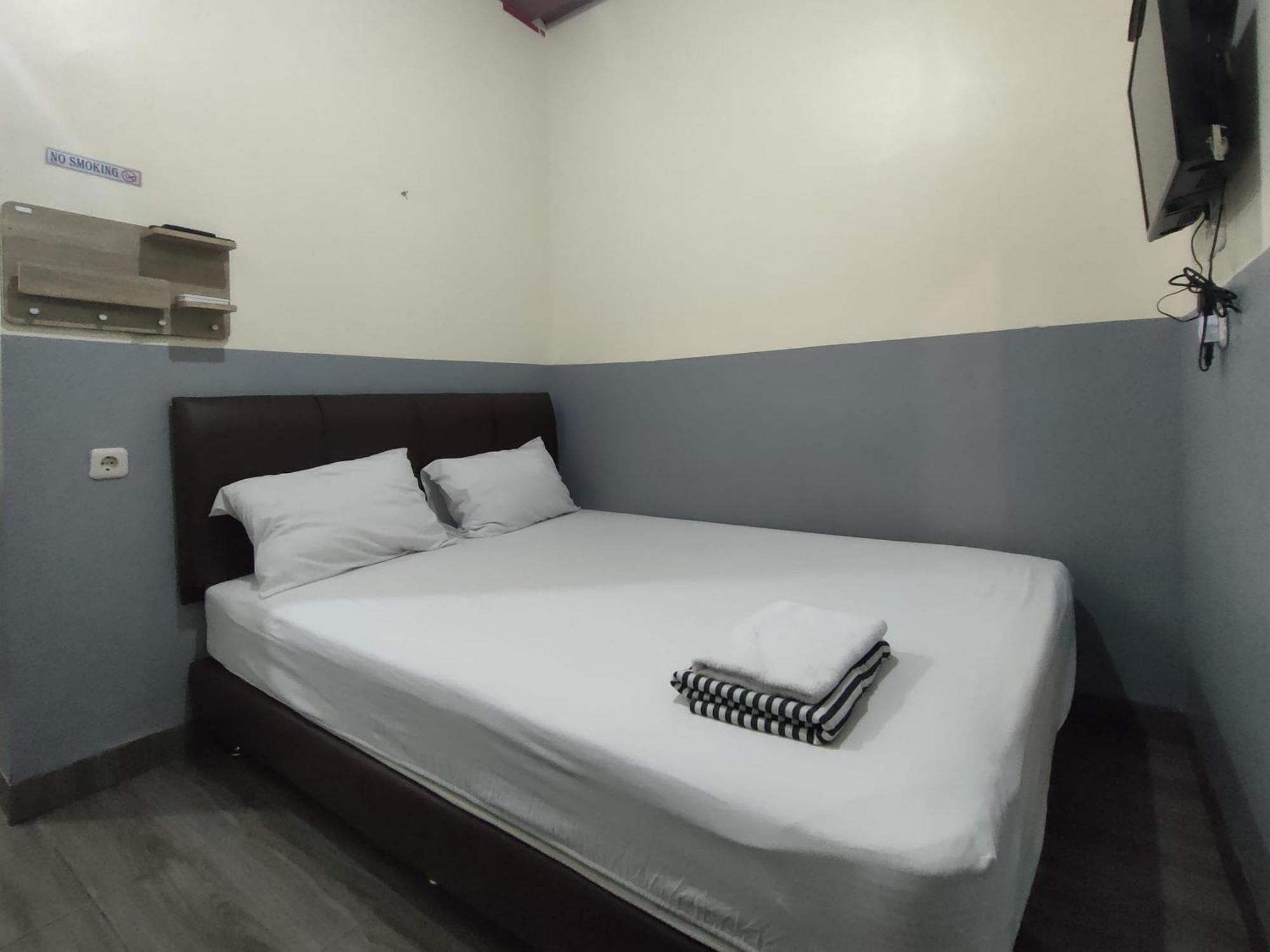 Puspiptek Residence Syariah Mitra Reddoorz Серпонг Экстерьер фото